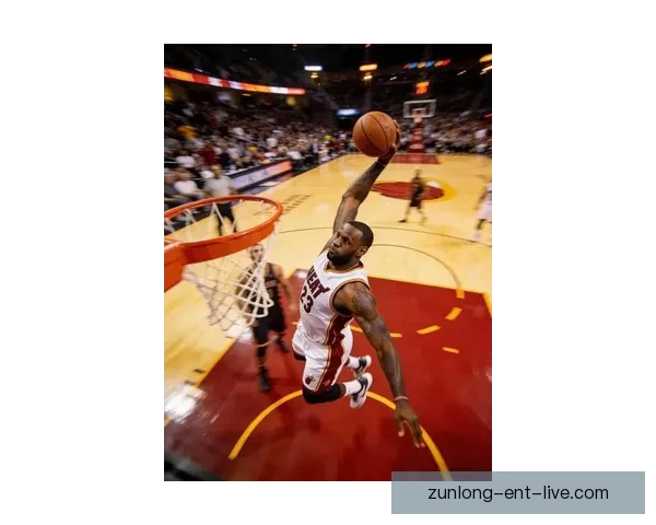 詹姆斯火湖大战回顾晒照霸气庆祝七连胜调侃球迷引热议